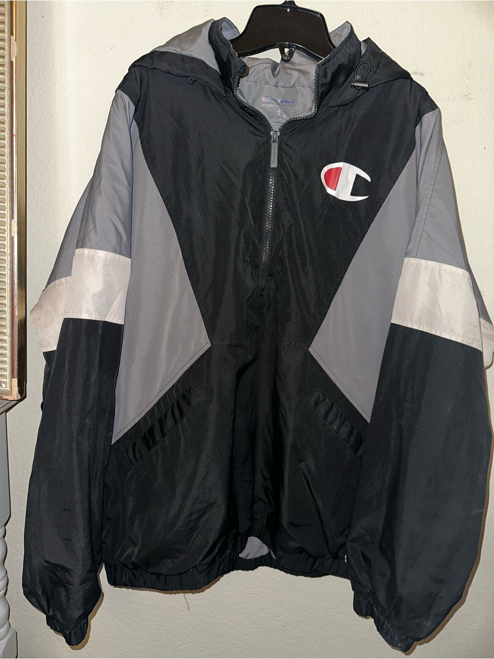 Men's Champion black windbreaker jacket size XL